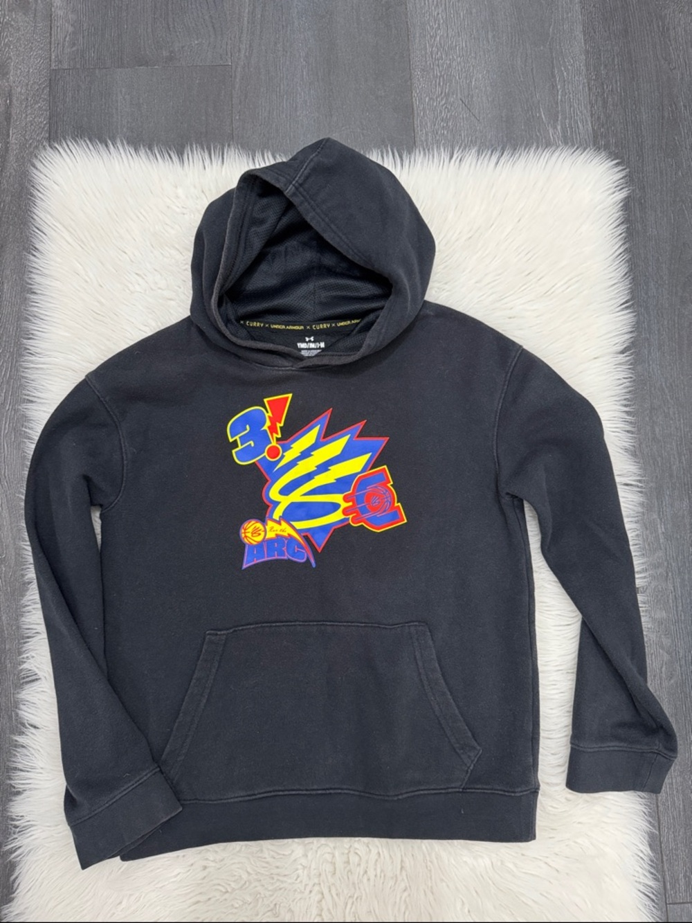 Under Armour Boy’s Curry Big Splash hoodie.